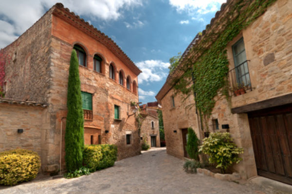 Middeleeuwse dorpjes in de omgeving van l’Estartit